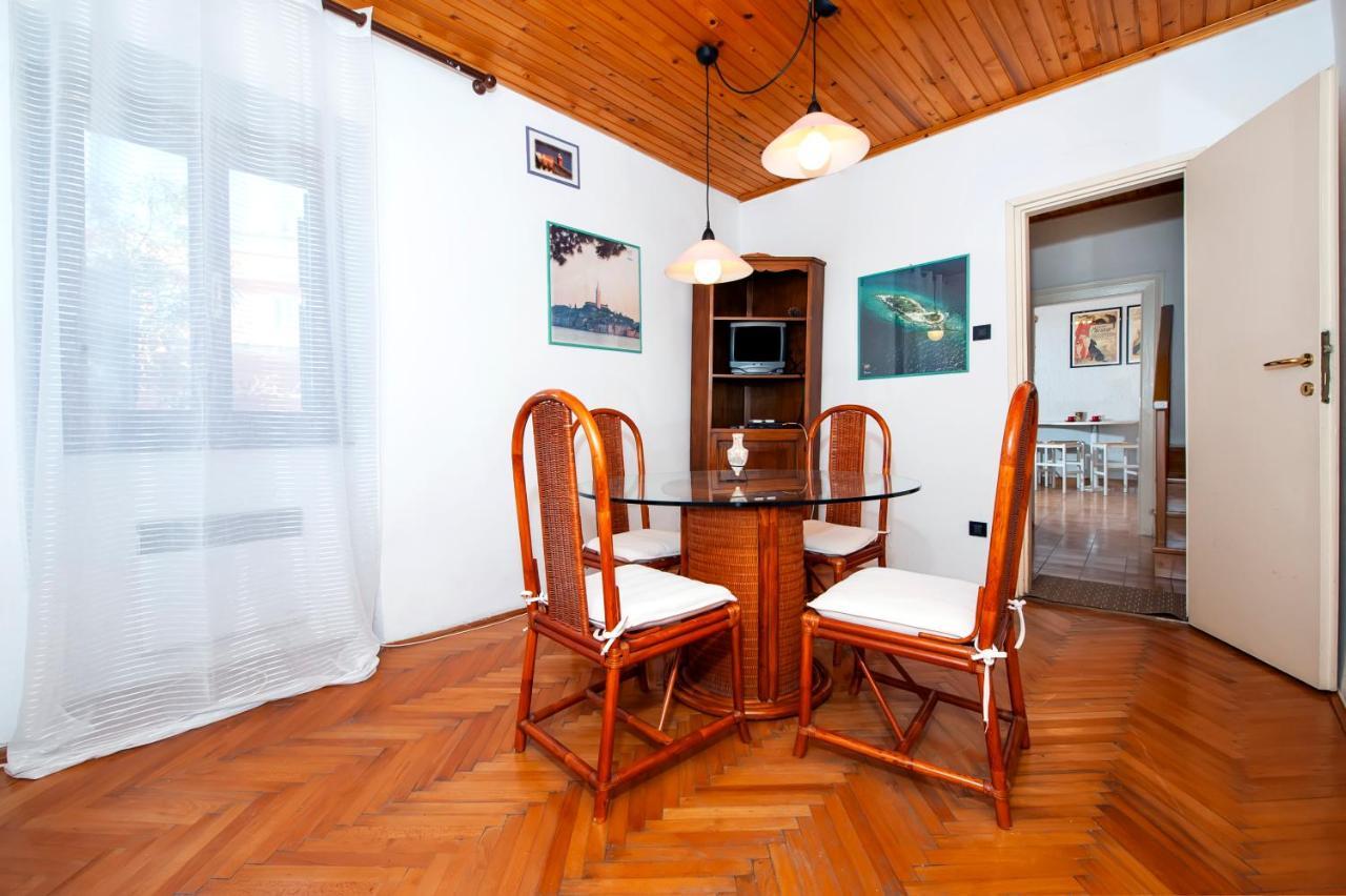 Carera Seaview Apartments Ρόβινι Εξωτερικό φωτογραφία
