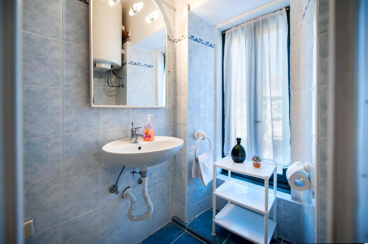 Carera Seaview Apartments Ρόβινι Εξωτερικό φωτογραφία